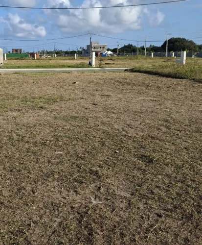 LOTE QUITADO DE 248,85 M2, QUADRA D, NASCENTE, CONDOMÍNIO ANGATU-ILHA SANTA RITA