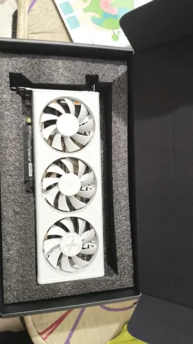 Troco Placa de Vídeo RX 7600 por Console do Meu Interesse!.