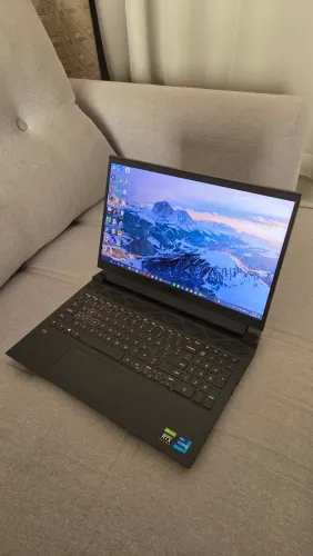 Dell G15 Gamer Notebook