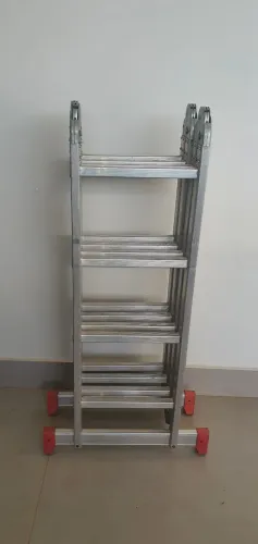 Escada Multifuncional de Alumínio Dobrável