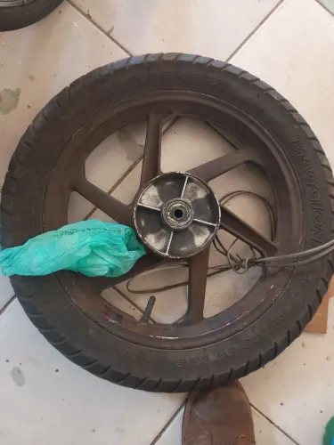 Roda completa da biz 125