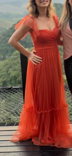 Vestido de festa P em tule terracota 