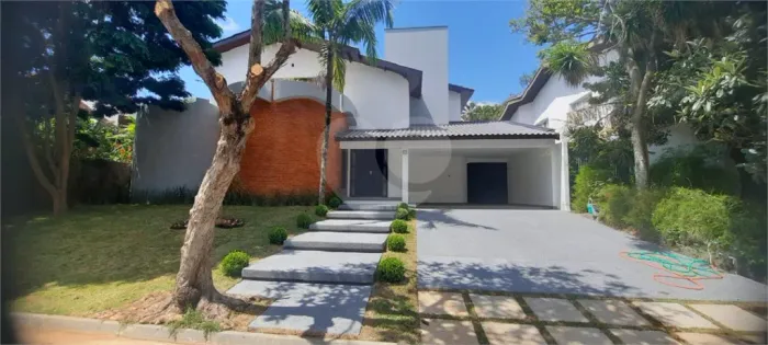 Casa á venda com 4 quartos no Condomínio Village D' Avignon- Sorocaba SP