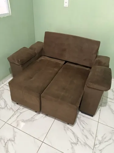 Sofá dois lugares Higienizado a um mês
