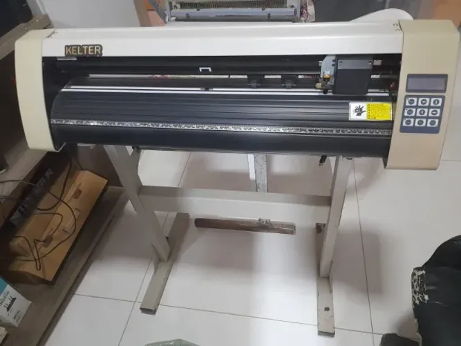 PLOTTER DE RECORTE DIGITAL PJK721