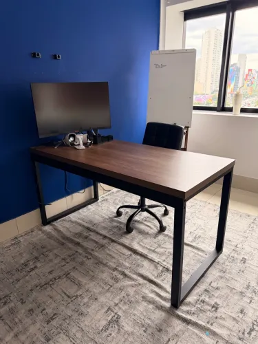 Mesa de escritório industrial