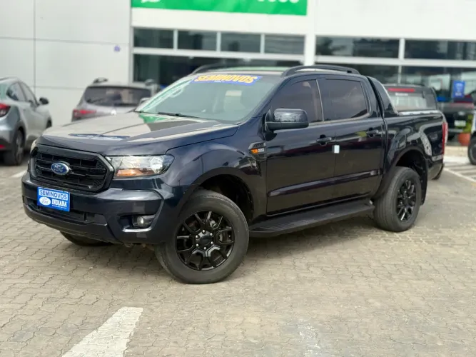 Ford Ranger Black 2.2 4X2 CD Diesel AUT 2023