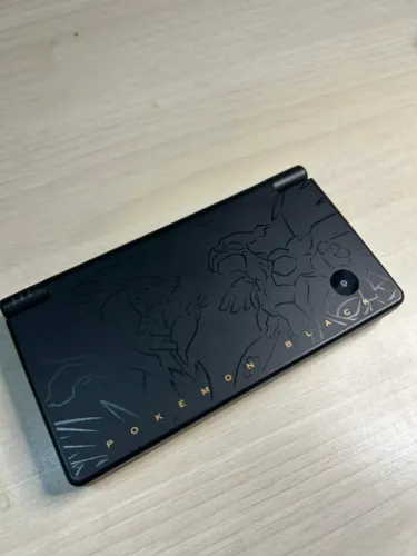Nintendo DSI Pokemon Black Edition
