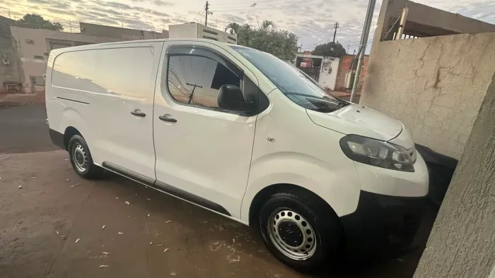 Citroen Jumpy Furgão Pack 1.6 Turbo Diesel 2021