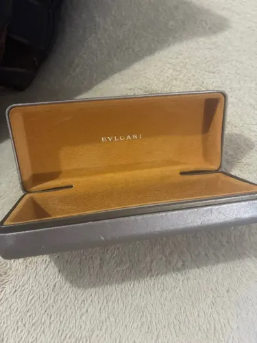 Estojo de óculos Bvlgari 