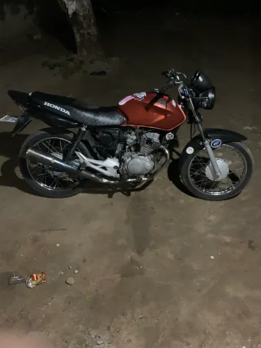 Titan 150 Pedal Legalizada 