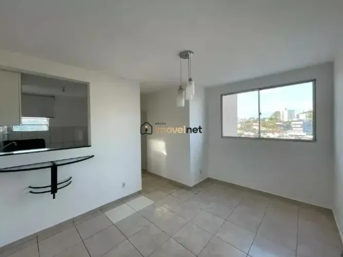 Apartamento de 2 Quartos para Locação no Betânia