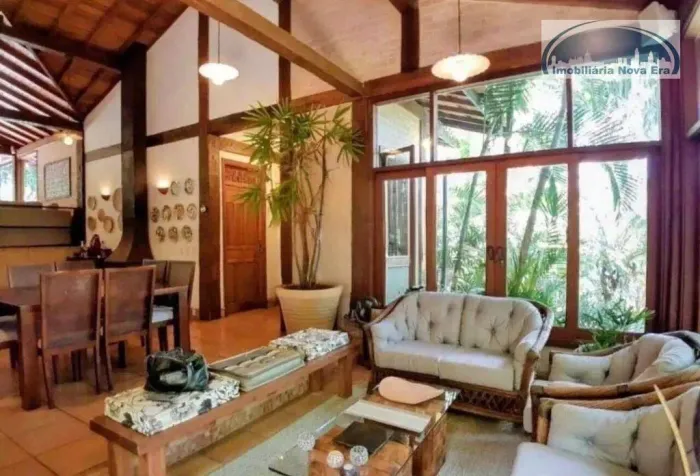 Casa com 3 dormitórios à venda, 239 m² por R$ 3.500.000,00 - Condomínio São Joaquim - Vinh