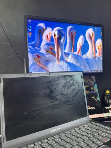 Valor negociável! Notebook Positivo Motion Gray Q464C Usado