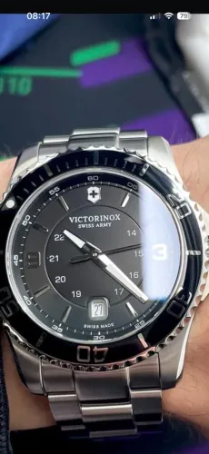 Vendo relógio victorinox