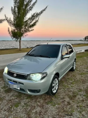 Fiat Palio HLX 1.8 MPI Flex 8V 4P 2007