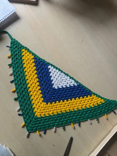 Bandana de crochê para a copa 