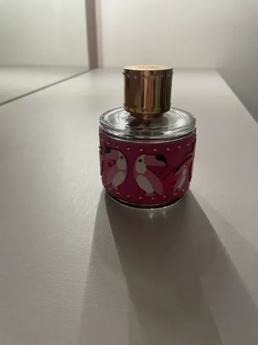 Perfume cheiroso 