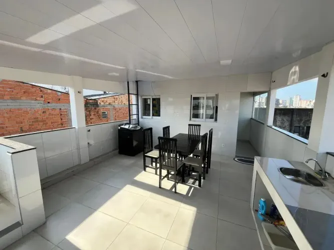 VENDO PRÉDIO NA TRAVESSA 14 DE ABRIL - FÁTIMA