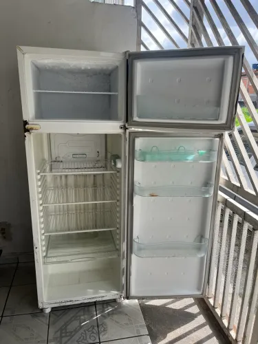 GELADEIRA CÔNSUL