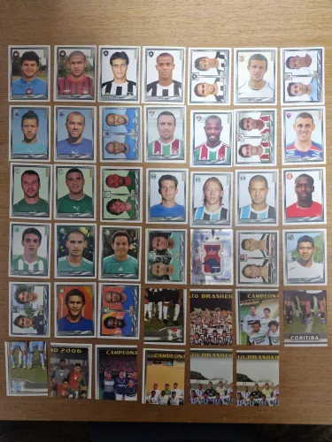 Lote Com 42 Figurinhas Brasileirão 2006 (panini) - Com Brilhante!