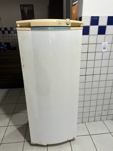 Geladeira Cônsul Gelo Seco