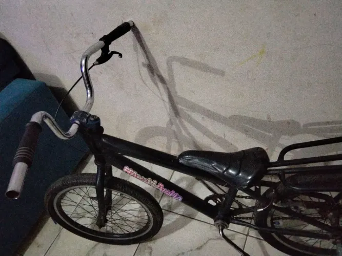 Vende-se, bicicleta aro 20 montadinha!