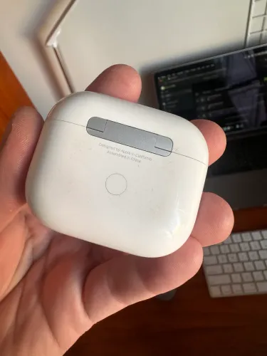 AirPods 3ª geração - Estojo original + AirPod esquerdo original (peças de reposição).