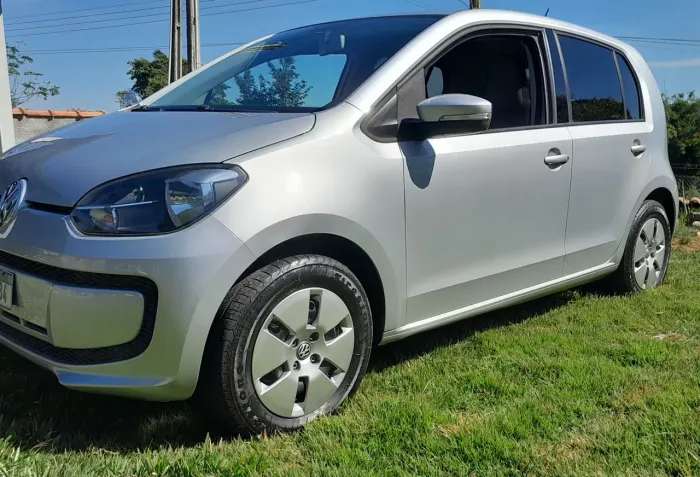 Volkswagen Up! Move 1.0 Total Flex 12V 5P 2015