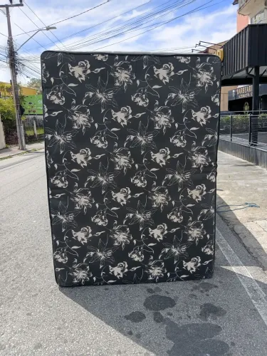 Cama de casal conjugada 