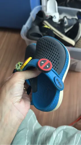 Crocs infantil 23