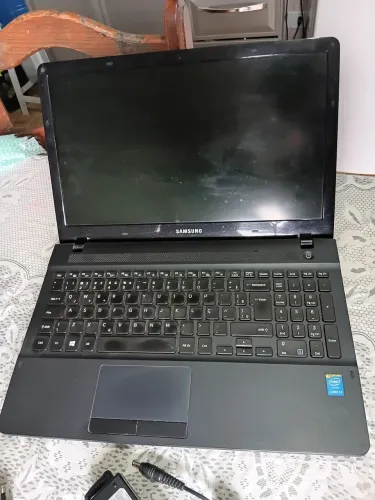 Notebook Samsung i3 5 geração