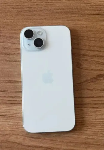 iPhone 15 128gb