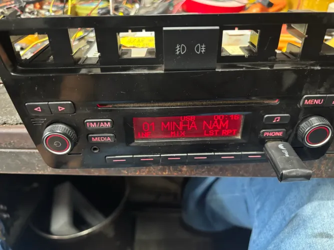 Rádio original Volkswagen g6