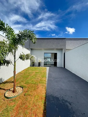Casa 2 Quartos sendo 1 suíte com Área Gourmet no Maysa Extensão Trindade/Goiânia.