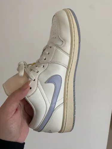 Tênis Air Jordan Low  BRANCO SEMINOVO