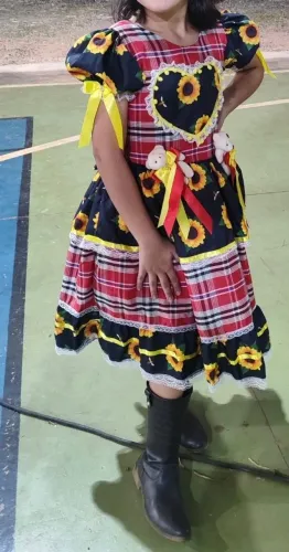 Alugo vestido junino 12 anos