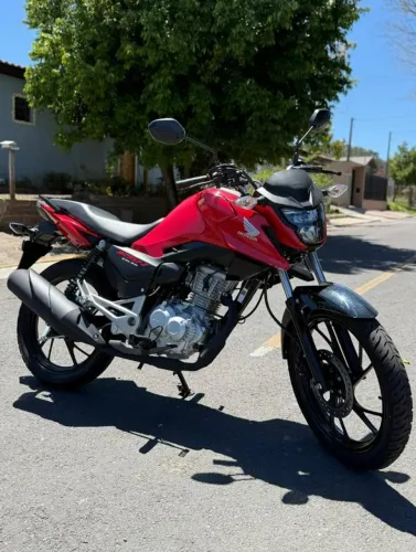 CG 160 FAN ano 2025 com 5 mil km rodados