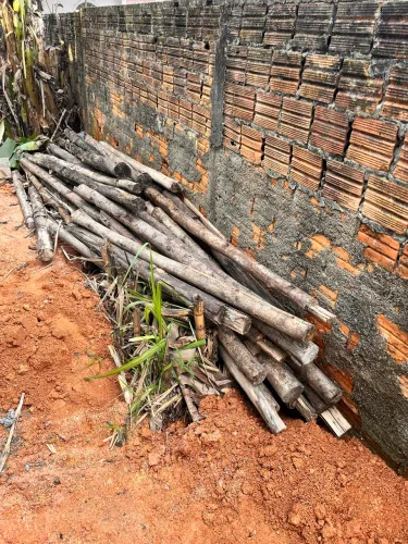 Doacao escoras para obra