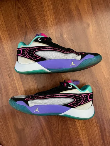 Tenis basquete jordan luka doncic 2 tam 41