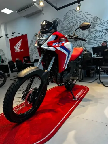 SAHARA 300 RALLY 2027 HONDA