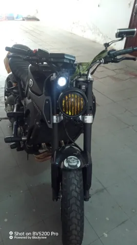 Mt-09 2015 único dono 12.400 km parcelo em 10 x sem juros 