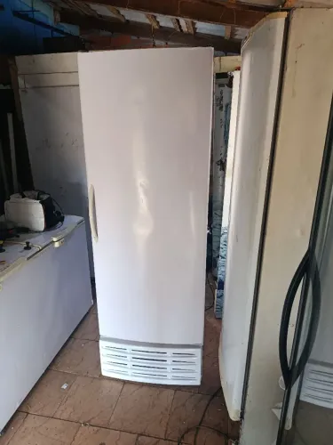 Freezer de gelo 600 litros modelo gelopar