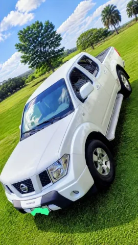 Nissan Frontier XE CD 4X2 2.5 TB Diesel 2012