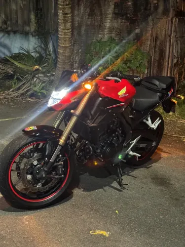 Honda CB500F 