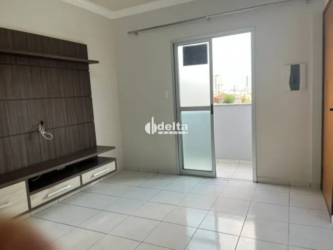 Apartamento com 2 quartos sendo 1 suíte disponível para venda no bairro Santa Mônica em Ub