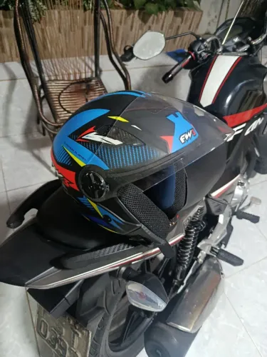 Capacete fw3 x opem nunca usado
