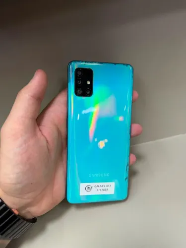 SAMSUNG A51