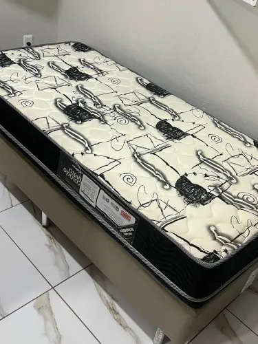 Cama de solteiro