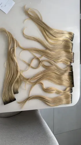 Cabelo humano loiro